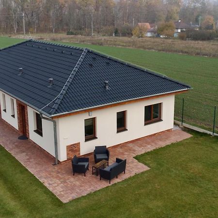 Apartman Uprostred Trojuhelniku Praha - Karlovy Vary - Plzen Kolesovice Exteriör bild