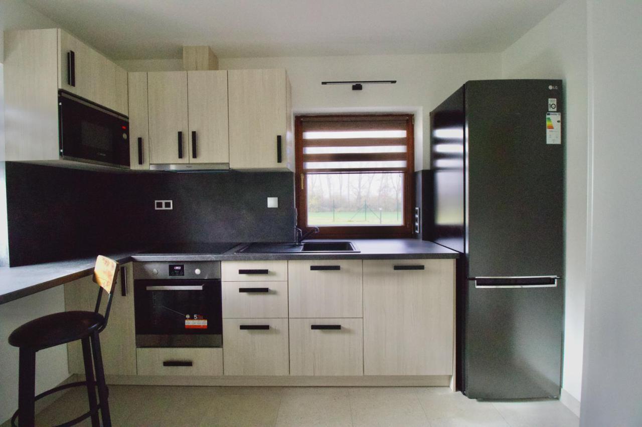 Apartman Uprostred Trojuhelniku Praha - Karlovy Vary - Plzen Kolesovice Exteriör bild